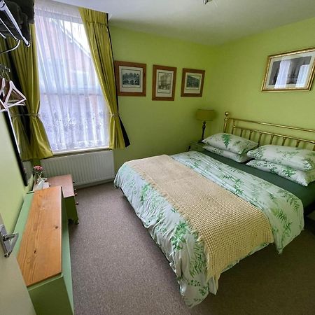 Flat G, 8 Castle Street Daire Ludlow Dış mekan fotoğraf